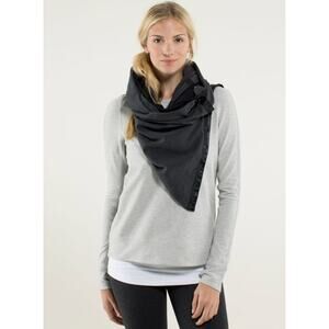 NWOT lululemon Vinyasa Scarf